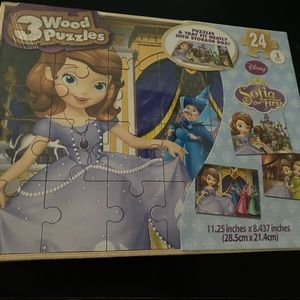 3 wood puzzle sofia the first